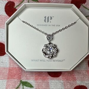 Exquisite Silver Necklace with Floral Crystal Pendant